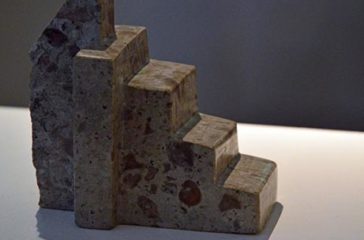 PeterLewandowski_Stufenskulptur_FotoEgonFischer_1422x1200