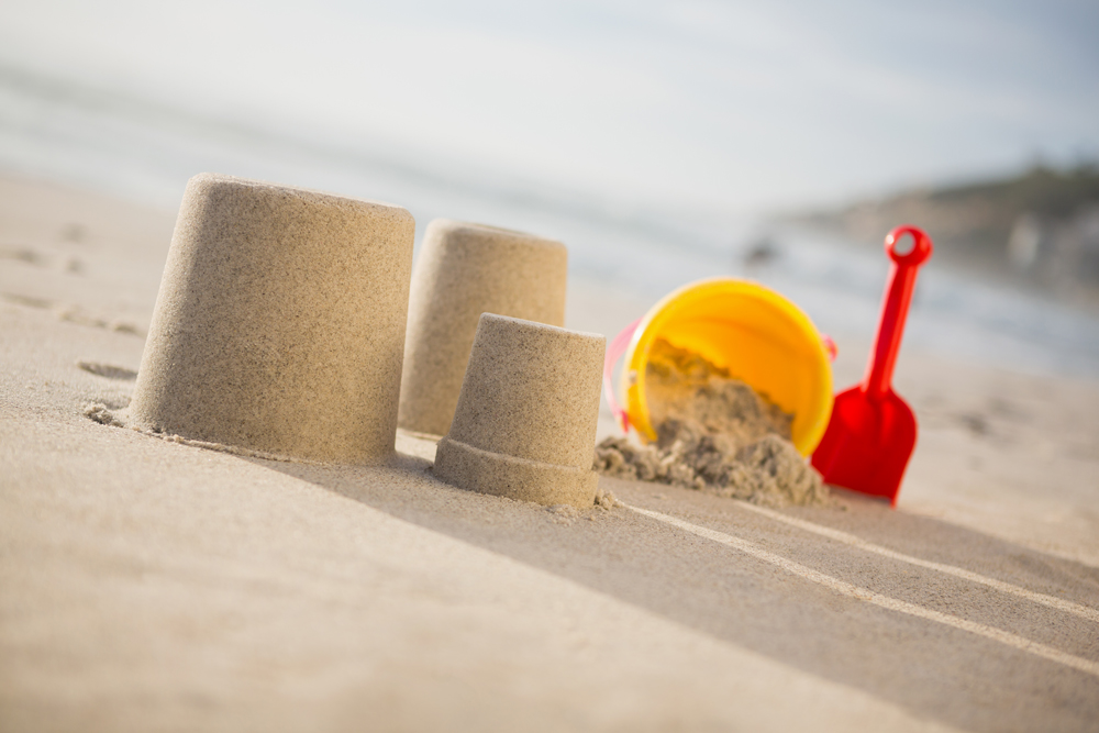 bucket-spade-sand-castles-beach
